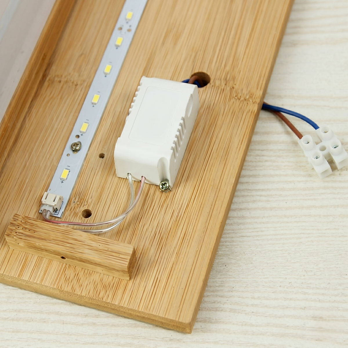 Bamboo Sconce Lighting - image 8