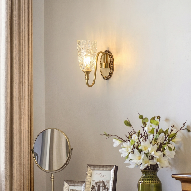 Antique Brass Wall Light