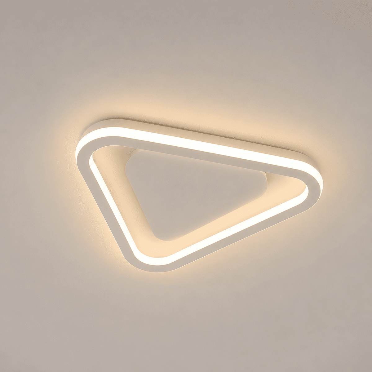 Plafonnier LED couloir triangle